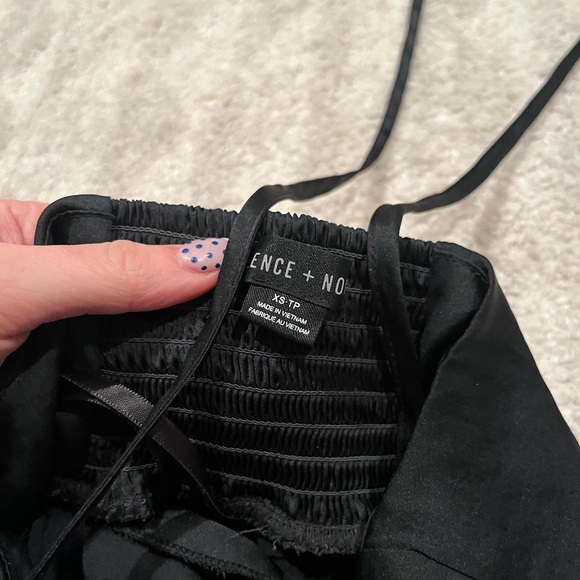 Kimchi blue halter top - Picture 3 of 3